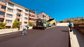 Safranboluda asfaltlama çalışmaları sürüyor