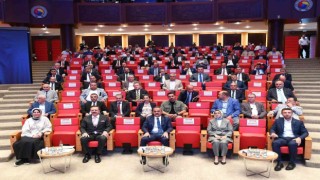Şahin protokol töreninde hazır bulundu