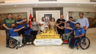 Şahin, Türkiye ikincisi Gazişehir Gaziantep takımını ağırladı
