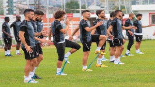 Samsunsporda 15 futbolcu geldi, 14 futbolcu gitti