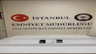 Sancaktepede iş yerinde hırsızlık kamerada