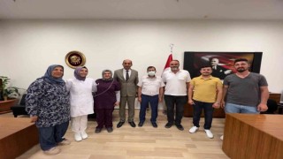 Şehit ailesi ve gazilerden sağlık çalışanlarına destek