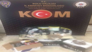 Sigara imalathanesine çevrilen eve operasyon: 4 gözaltı