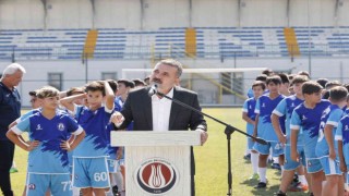Sincan Belediyespor Yaz Futbol Okulundan 327 genç yetenek mezun oldu