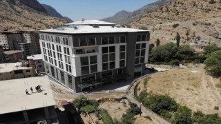 Şırnakta 50 milyon maliyetle yapımı devam eden hastanede sona yaklaşıldı