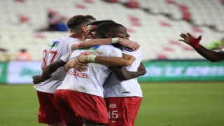 Sivassporda Max Gradel 2. golünü attı