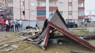 Sivasta şiddetli rüzgar hayatı olumsuz etkiledi