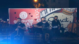 Sokak konserleriyle Gürsuda yaz coşkusu yaşanıyor