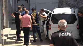 Sokak ortasında bıçaklanan yaşlı adam hayatını kaybetti