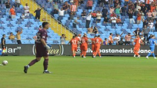 Spor Toto 1. Lig: Adanaspor : 1 - Tuzlaspor: 1 (Maç devam ediyor)