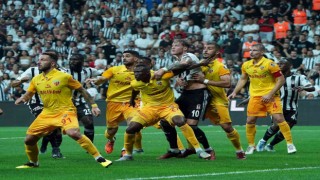 Spor Toto Süper Lig: Beşiktaş: 0 - Kayserispor: 0 (İlk yarı)