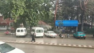 Şuhutta sağanak yağış ve dolu hayatı olumsuz etkiledi