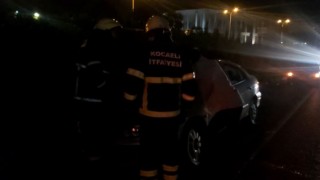 Tatil dönüşü evlerine giden ailenin otomobilinde yangın çıktı