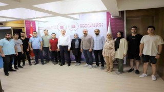 TEKNOFEST finalistleri Rektör Göktaş ile bir araya geldi