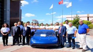 TEKNOFEST ödüllü Mavera Teknoloji Takımından Rektör Prof. Dr. Kamil Çolaka ziyaret
