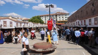 Teknolojiye direnen eller Sivasta buluştu