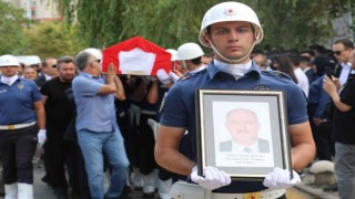 Trafik kazasında hayatını kaybeden polis memuru için tören düzenlendi
