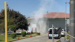Tramvay hatlarına elektrik sağlayan trafoda yangın çıktı
