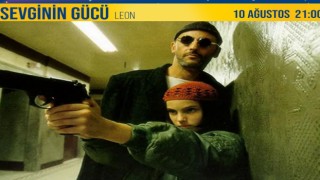 Üçgen Terasta açık havada sinema keyfi devam ediyor