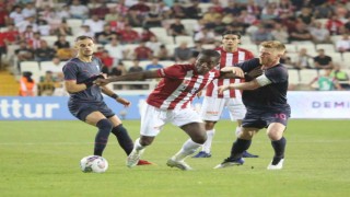 UEFA Avrupa Ligi: Sivasspor: 0 - Malmö: 0 (İlk yarı)
