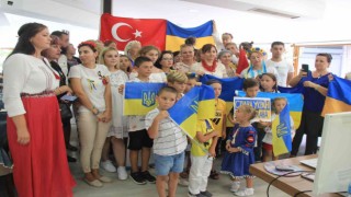Ukraynalılar, ülkelerinin Bağımsızlık Gününde milli marşlarını okudu