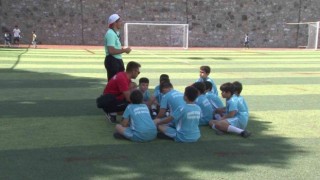 Ümraniyede 3üncü ‘Minik Kramponlar Futbol Turnuvası düzenlendi