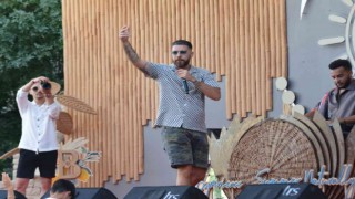 Ünlü Rapçi Murda, Erik Dalıyla coşturdu