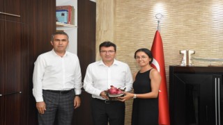 Üreticilerden ‘pitayanın babasına teşekkür ziyareti