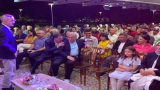 Üsküdar Valide Sultan Gemisinde Melihat Gülses rüzgarı esti