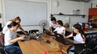 Uzay takımı şampiyonluklarını tazelemek için gün sayıyor