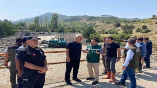 Vali Avni Çakır, selde zarar gören köprüleri inceledi