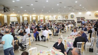 Vali ve milletvekilleri Muharrem orucu iftarına konuk oldu