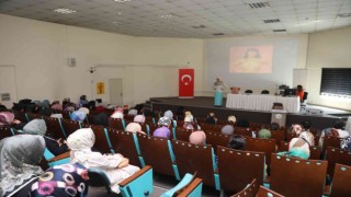 Van Büyükşehir Belediyesinden kadınlara sağlık eğitimi