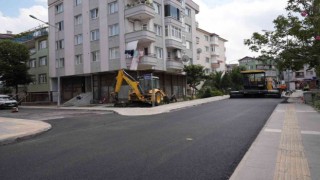 Yalova Belediyesi 10 günde 4 bin 500 ton asfalt döktü