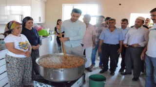 Yedisu Kaymakamı Kaya, aşure günü etkinliğine katıldı
