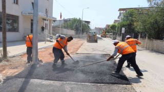 Yeşilovanın 4 sokağına 116 ton asfalt