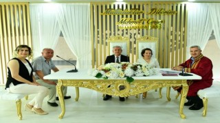 Yeşilyurt Belediyesinin yeni nikah sarayında ilk nikah kıyıldı