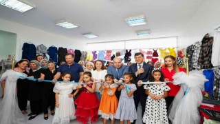 Yetimlerle annelerinin yaptıkları ürünler görücüye çıktı