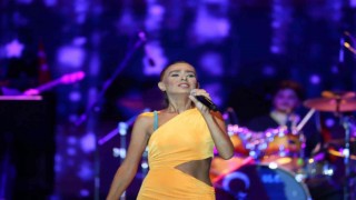 Yıldız Tilbe geldi, Kocaelide hayat durdu