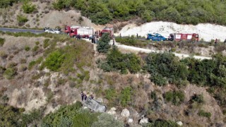 Yola dökülen yağ kazalara neden oldu: 5 yaralı
