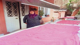 Yöresel lezzet tarhananın yapım telaşı başladı