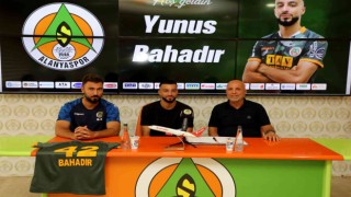Yunus Bahadır, 3 yıllığına Alanyasporda