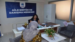 Yunusemre aile problemlerini çözmeye yardımcı oluyor