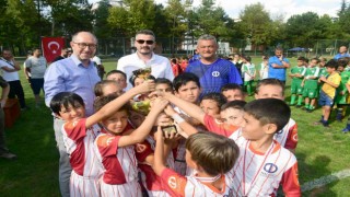 Zafer Turnuvasında dostluk kazandı