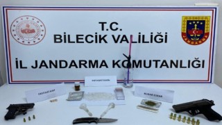 Zehir tacirliği yapan iki şahıs gözaltına alındı