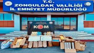 Zonguldaktaki bir depodan 188 bin adet içi dolu makaron çıktı