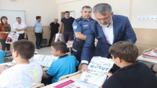 10 yıllık kırtasiye yardımı bu yılda sürdü