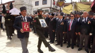 2 savaşa tanık oldu, Türkiyenin en yaşlı gazisine son veda