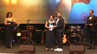 29uncu Altın Koza Film Festivalinde HKÜye özel ödül