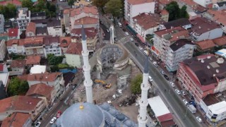 43 yıllık cami yıkıldıktan sonraki ilginç görüntüsüyle dikkat çekiyor
